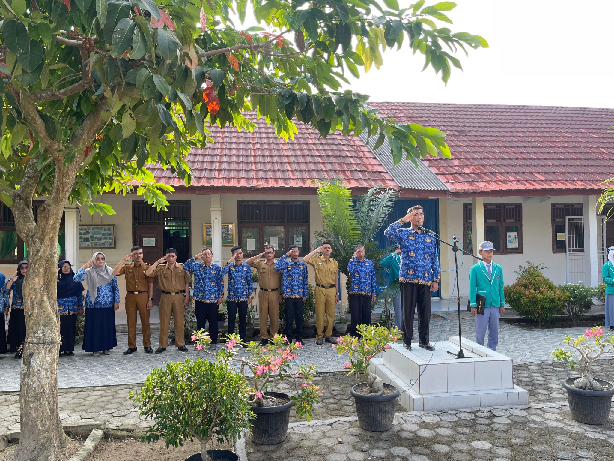 Sekolah Negeri Favorit: Lebih dari Sekadar Gedung, Sebuah Investasi Masa Depan